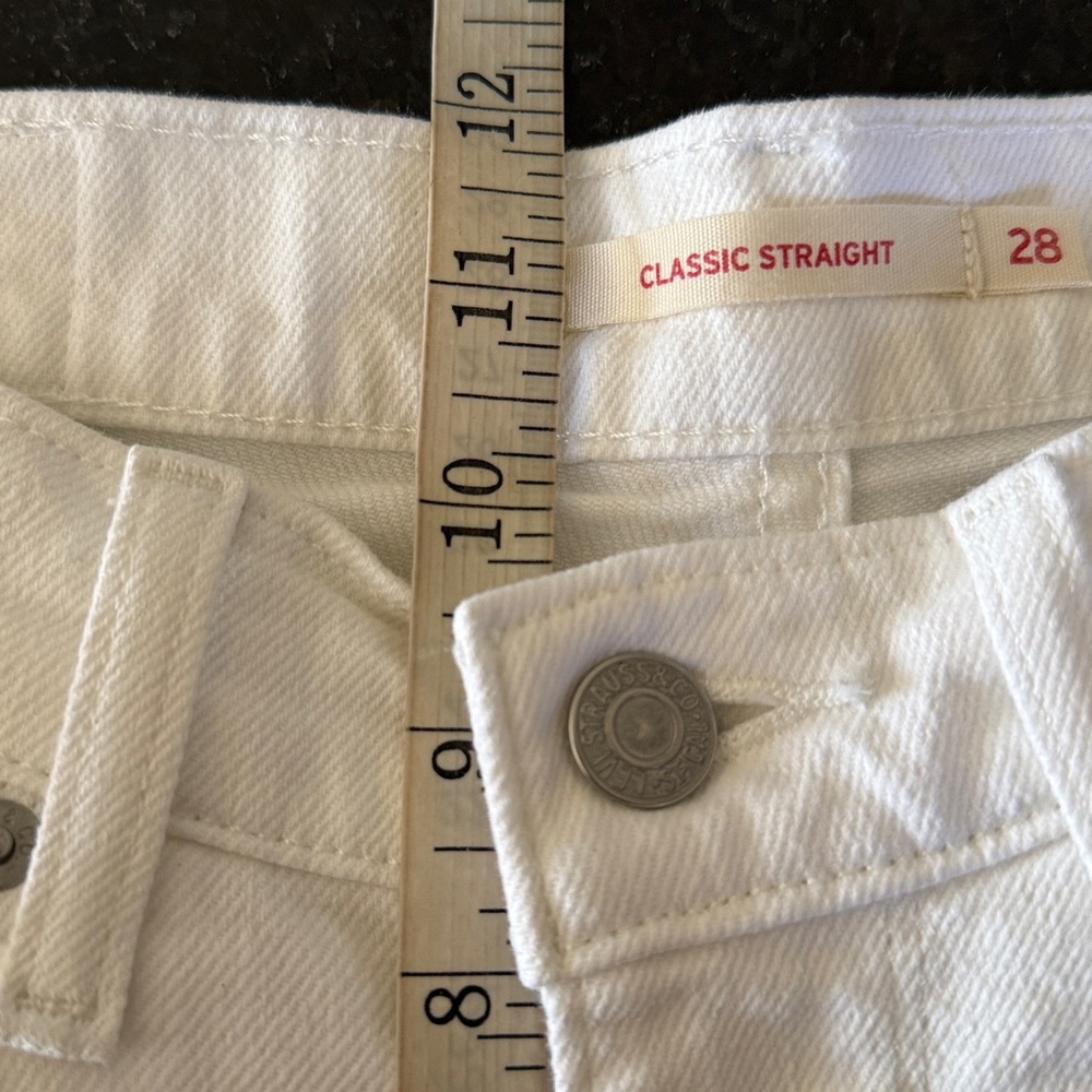Levi’s White Classic Straight Fit Mid-Rise Jeans Waist 28 - Picture 12 of 15